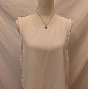 *2/$5 SALE!* White Shell with Pink Piping - Size XL